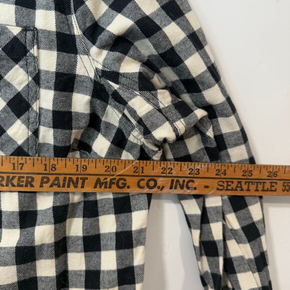 Duluth Trading Co Women's Free Swingin' Flannel Shirtdress Plaid Black Cream L - Picture 5 of 10